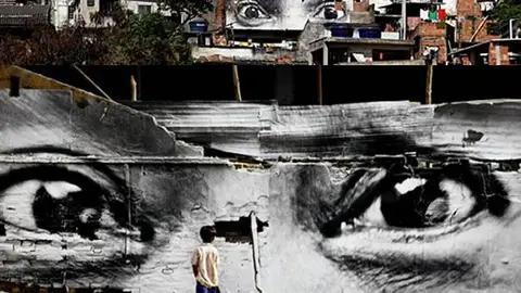 El grafitero JR gana el premio TED El grafitero JR gana el premio TED