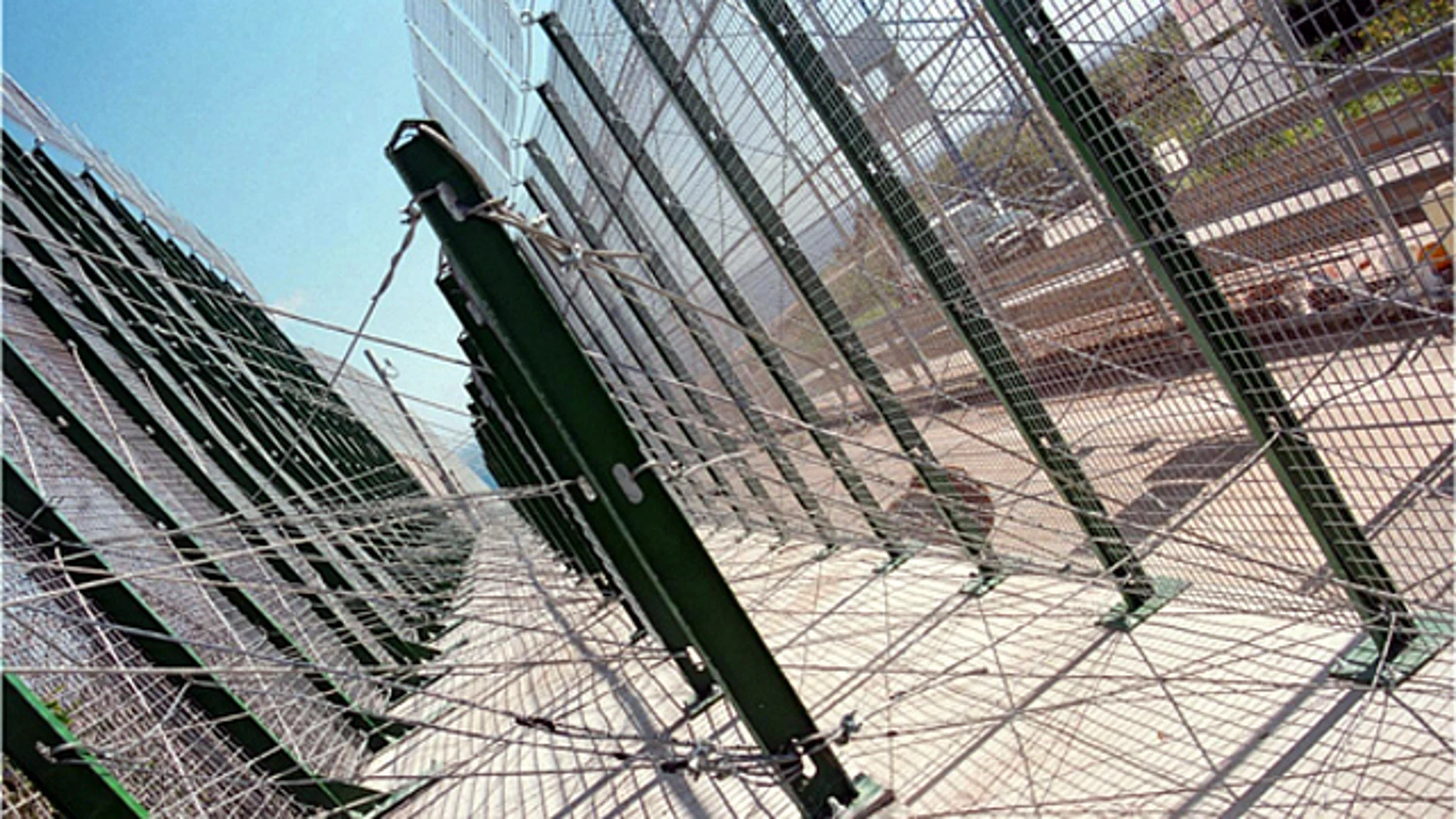 Doble valla de Ceuta Doble valla de Ceuta