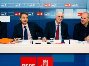 Zapatero junto a Marcelino Iglesias, José María Barreda y Manuel Chaves Zapatero junto a Marcelino Iglesias, José María Barreda y Manuel Chaves