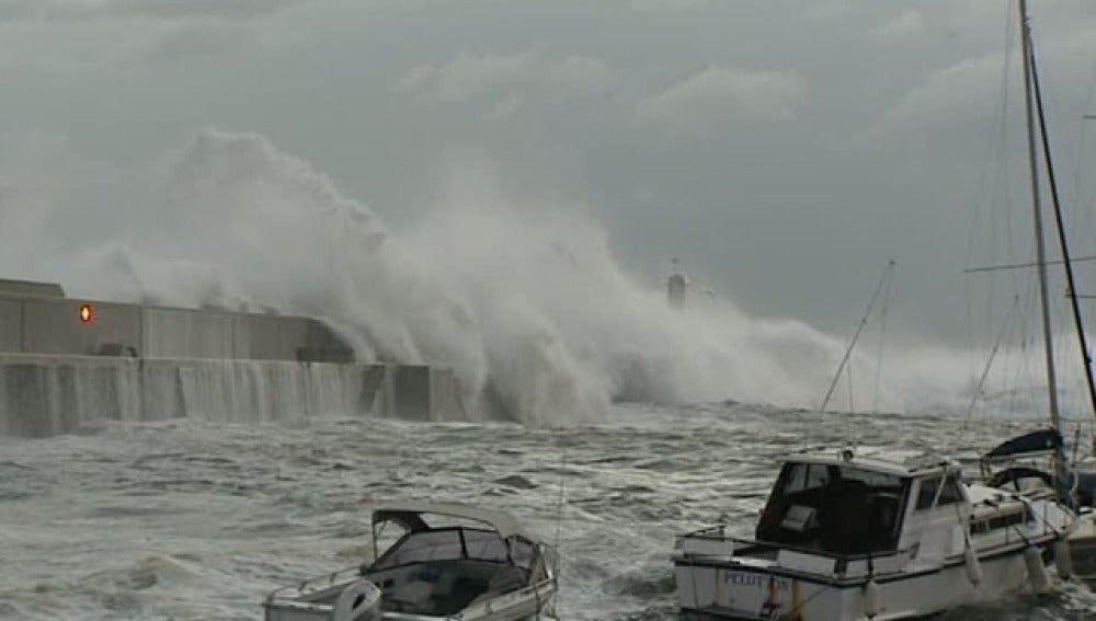 Olas gigantes en Bermeo