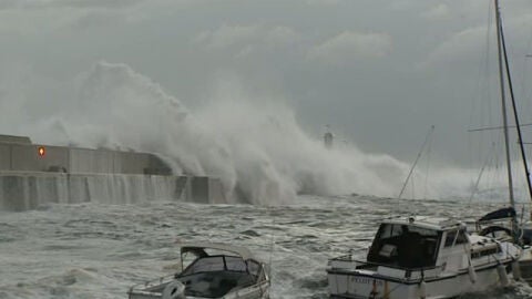 Olas gigantes en Bermeo