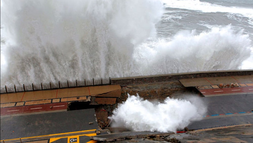 Destrozos del temporal en San Sebastián