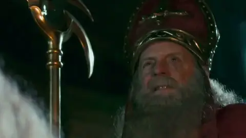 Sint muestra un Santa Claus malo Sint muestra un Santa Claus malo