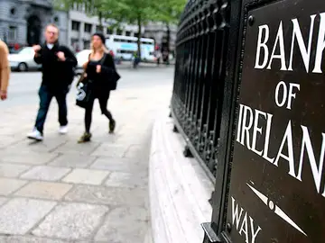 Fachada del Banco de Irlanda en Dublín Fachada del Banco de Irlanda en Dublín