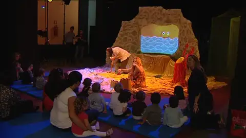 La compañía Andenes de Agua hace teatro para niños de entre seis meses y tres años La compañía Andenes de Agua hace teatro para niños de entre seis meses y tres años