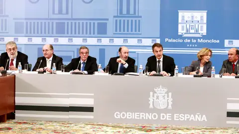 Zapatero y empresarios en Moncloa Zapatero y empresarios en Moncloa