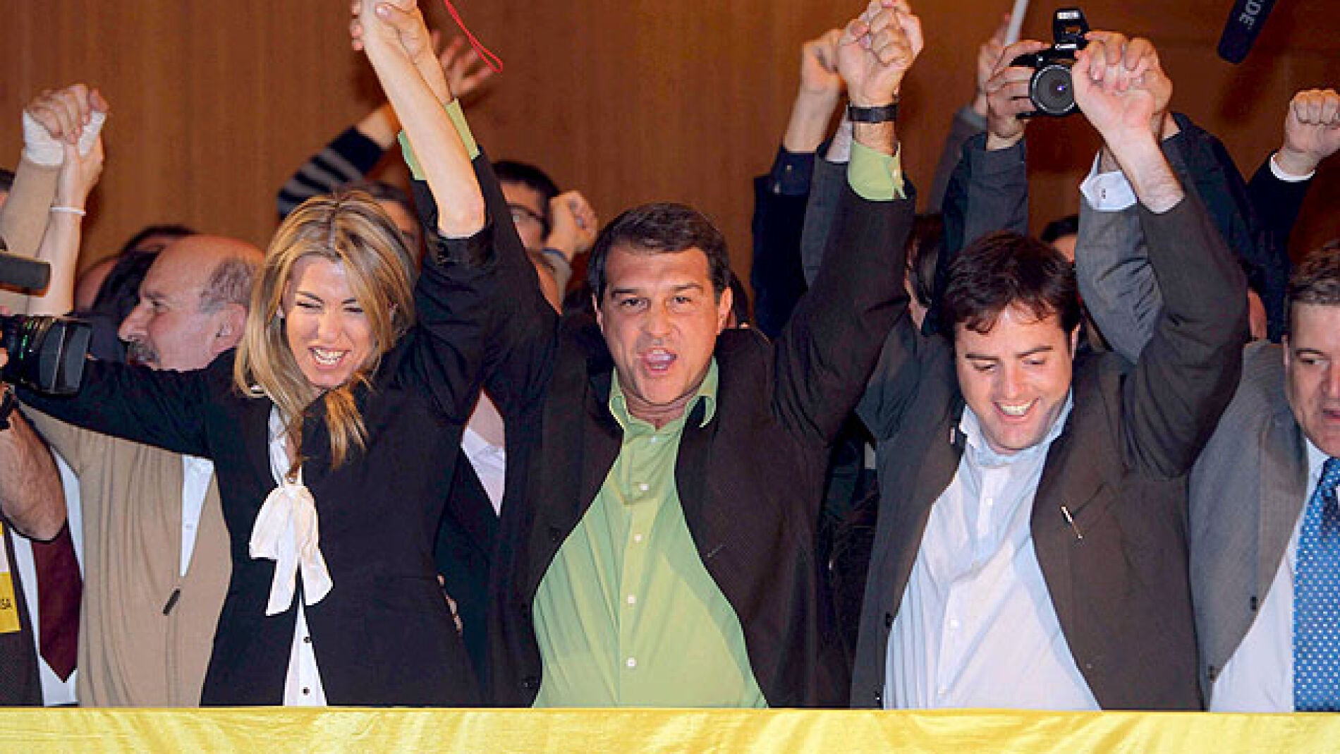 Laporta celebra su entrada en el Parlament