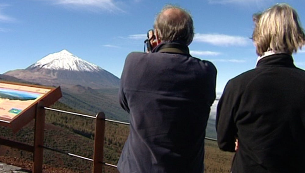 La nieve llega al Teide