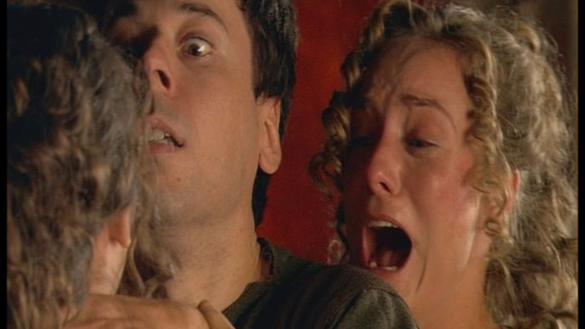 Sabina mata a Gabino en defensa propia