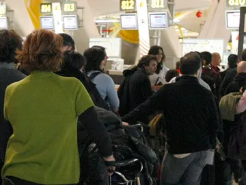 Aena cierra el espacio aéreo Aena cierra el espacio aéreo