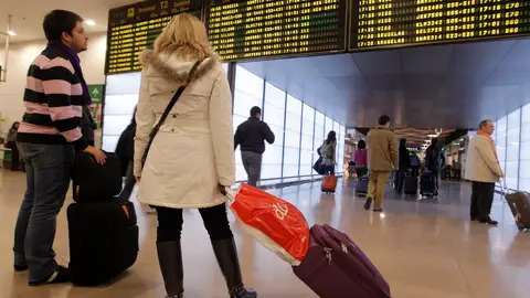 A la espera del vuelo A la espera del vuelo
