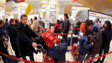 Aena prevé que los aeropuertos recobren la normalidad total en menos de dos días