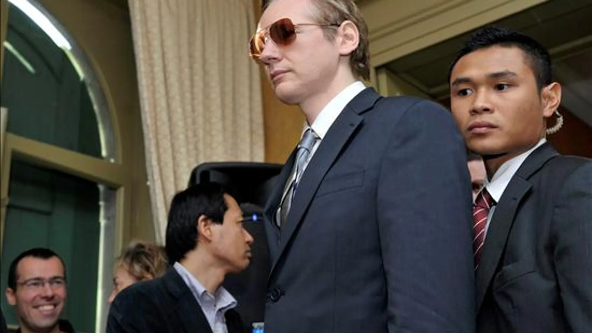 Julian Assange momentos antes de dar un discurso en Ginebra Julian Assange momentos antes de dar un discurso en Ginebra