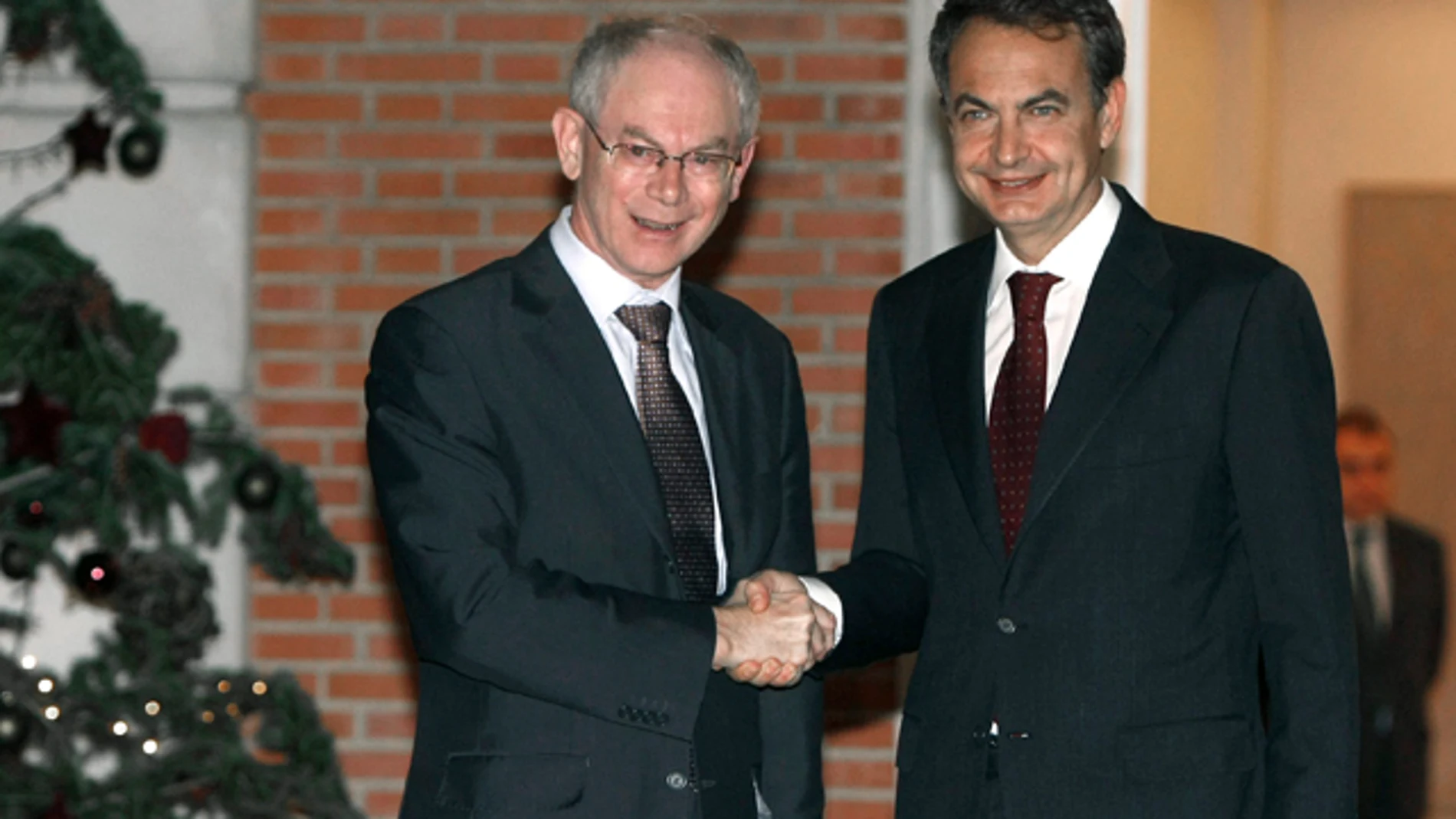 Zapatero con Herman van Rompuy durante su reunión en la Moncloa Zapatero con Herman van Rompuy durante su reunión en la Moncloa