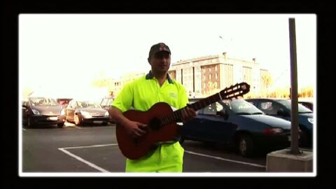 Los barrenderos ya tiene su 'himno'