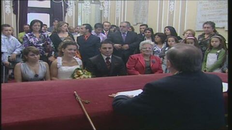 Se multiplican los matrimonios de conveniencia