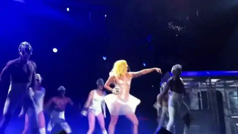 El ciclón Lady Gaga arrasa a su paso por Madrid El ciclón Lady Gaga arrasa a su paso por Madrid