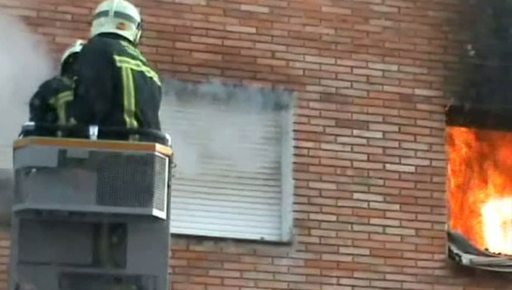 Mueren dos hermanas en un incendio en Santander