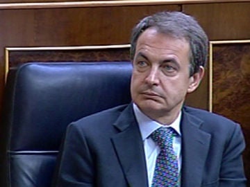 Zapatero acude al Congreso por sorpresa Zapatero acude al Congreso por sorpresa
