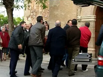 Entierro del ex concejal suicidado en Badajoz Entierro del ex concejal suicidado en Badajoz