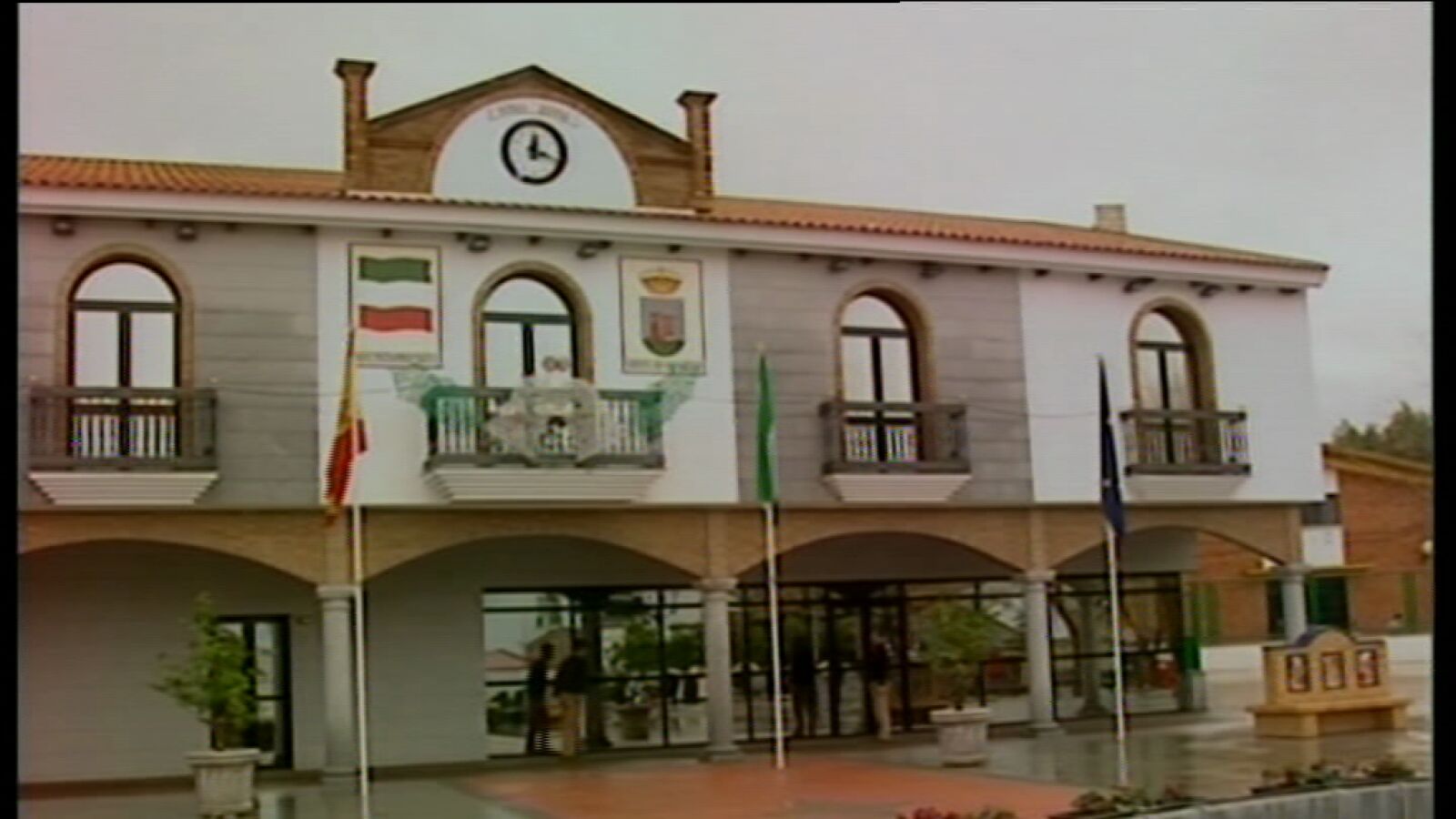 Los detenidos viven en la misma calle en que estaba retenida 