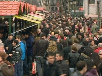 Los mercadillos de Santo Tomás marcan el inicio de las fiestas navideñas en el País Vasco