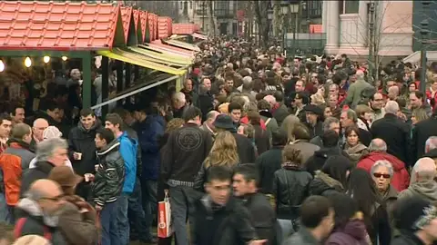 Los mercadillos de Santo Tomás marcan el inicio de las fiestas navideñas en el País Vasco Los mercadillos de Santo Tomás marcan el inicio de las fiestas navideñas en el País Vasco