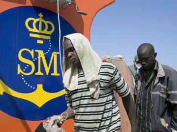 Los inmigrantes rescatados están en buen estado de salud Los inmigrantes rescatados están en buen estado de salud