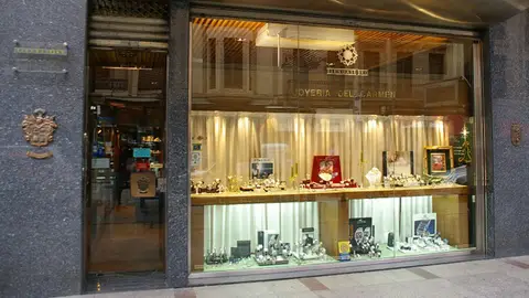 Escaparate de una joyería Escaparate de una joyería
