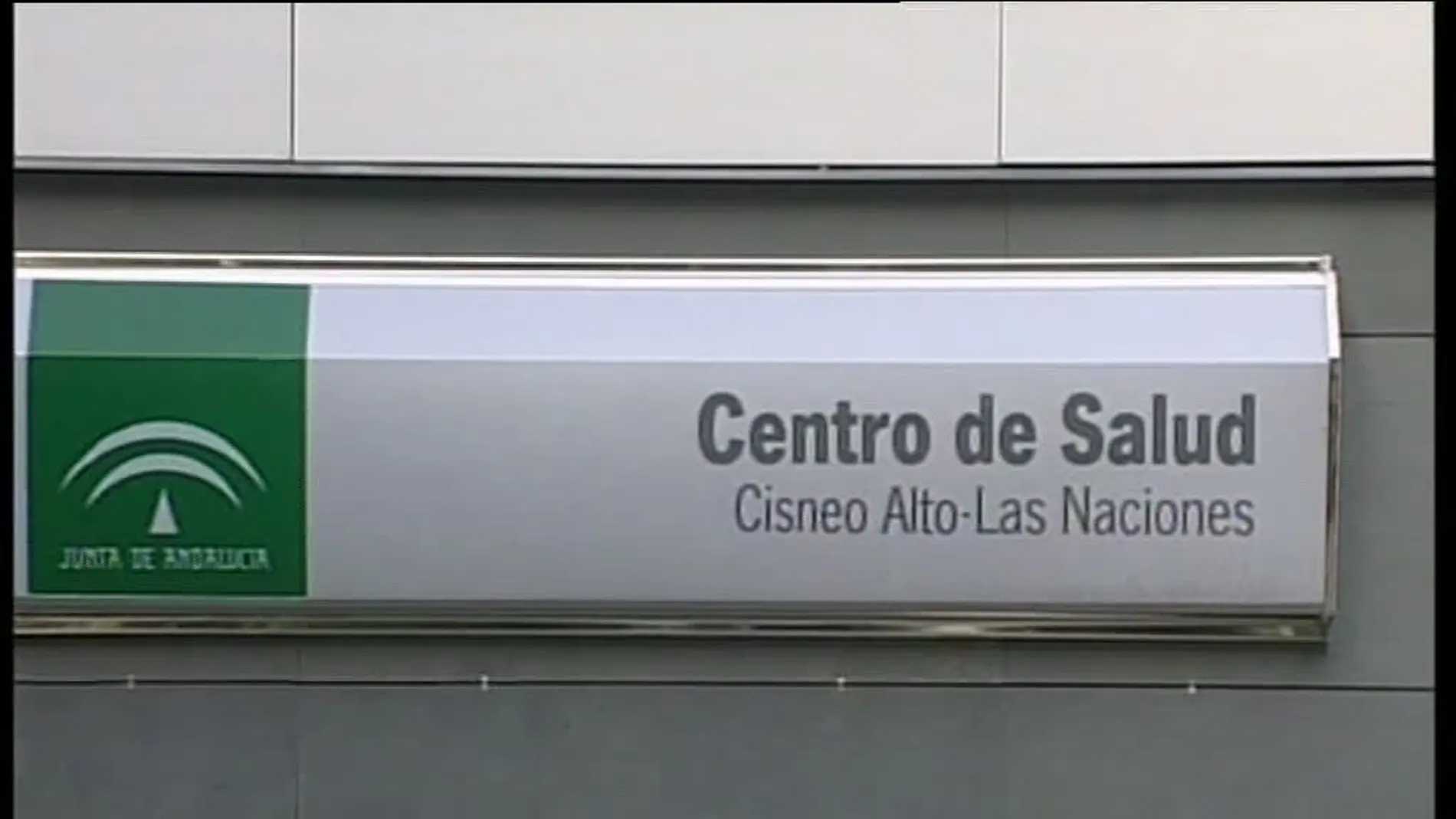 Dos horas esperando a la ambulancia Dos horas esperando a la ambulancia