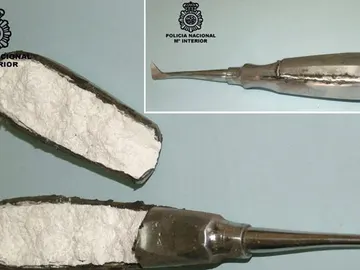 Medio kilo de cocaína en los mangos metálicos de punzones de carpintero Medio kilo de cocaína en los mangos metálicos de punzones de carpintero