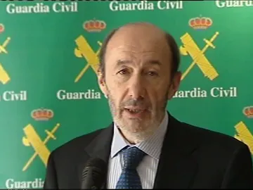 Rubalcaba confirma que el acuerdo con los sindicatos es difícil Rubalcaba confirma que el acuerdo con los sindicatos es difícil