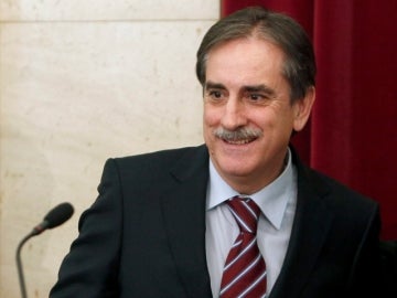 El ministro de Trabajo, Valeriano Gómez