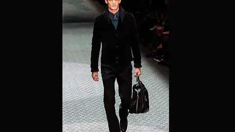Un modelo en el desfile de Gucci Un modelo en el desfile de Gucci