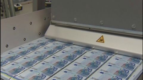 El super&aacute;vit de la seguridad social se redujo un 72 por ciento en 2010