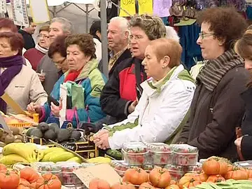 Prohibido fumar en los mercadillos Prohibido fumar en los mercadillos