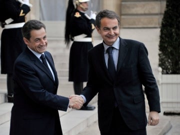 Sarkozy y Zapatero en París