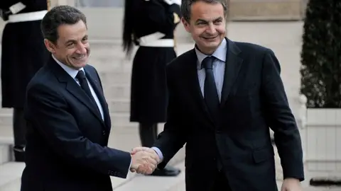 Sarkozy y Zapatero en París Sarkozy y Zapatero en París