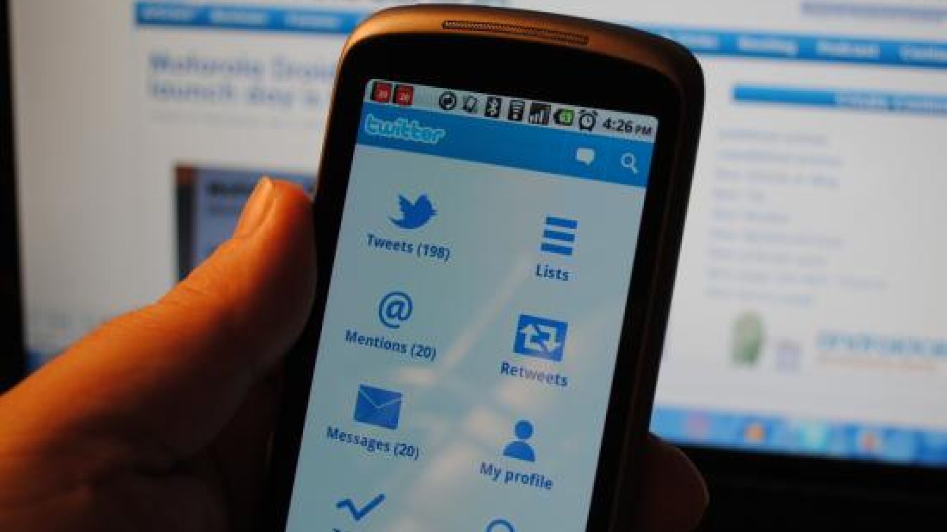 Muy pronto, la publicidad se insertar&aacute; entre los tweets.