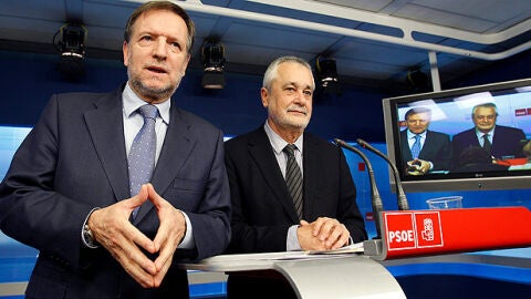 Iglesias y Gri&ntilde;&aacute;n comparecen en Ferraz