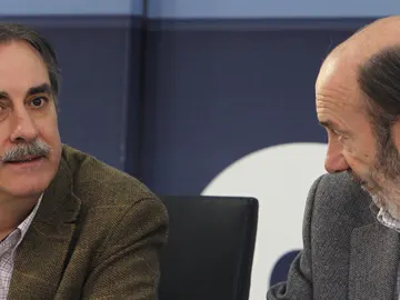 Rubalcaba con Valeriano Gómez Rubalcaba con Valeriano Gómez
