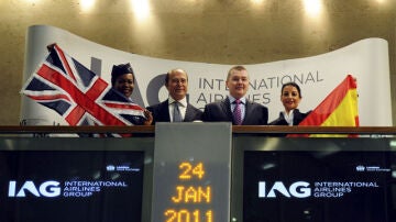Iberia vuelve a la Bolsa bajo el nombre de IAG