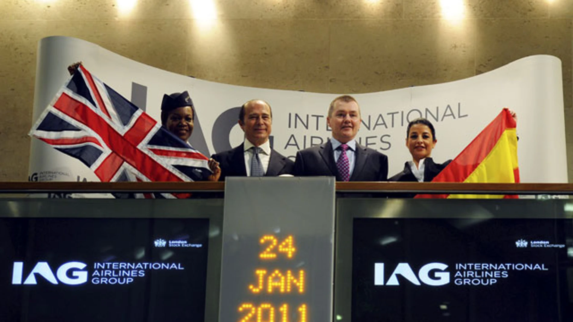 Iberia vuelve a la Bolsa bajo el nombre de IAG Iberia vuelve a la Bolsa bajo el nombre de IAG