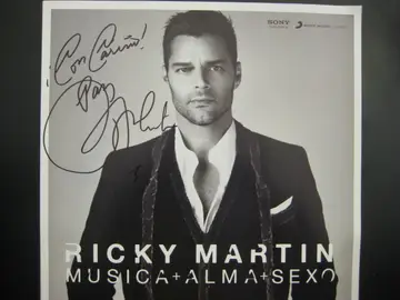 Poster firmado por Ricky Martin Poster firmado por Ricky Martin
