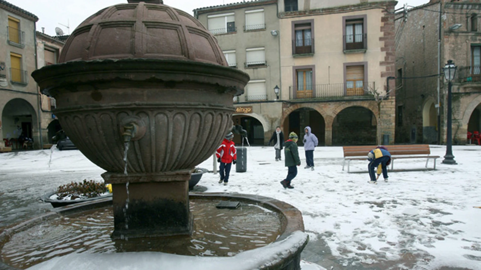 Imagen de la plaza de Prades, en Tarragona Imagen de la plaza de Prades, en Tarragona