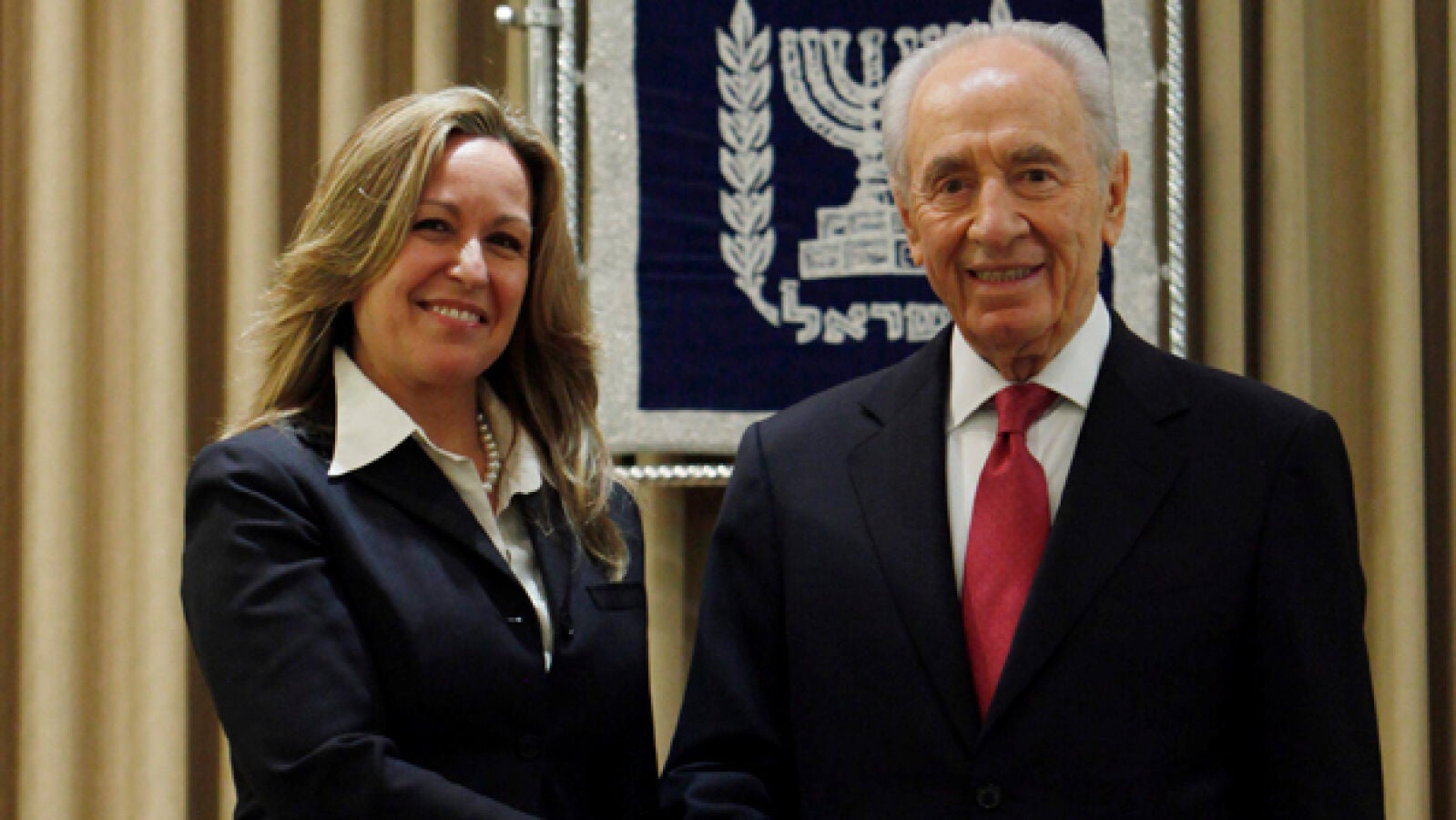 Jiménez pide que Israel y Palestina retomen las negociaciones en el proceso de paz