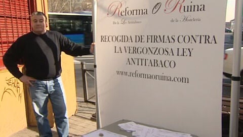 Firmas contra la Ley Antitabaco