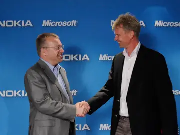 Nokia se alía con Microsoft y adopta el sistema operativo Windows Phone Nokia se alía con Microsoft y adopta el sistema operativo Windows Phone
