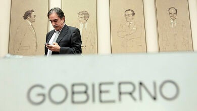 Las empresas que contraten a menores de 30 se librarán de pagar su Seguridad Social