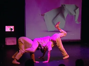 Un momento del espectáculo 'Papiro? Flexia' Un momento del espectáculo 'Papiro? Flexia'